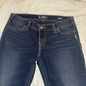 Silver Jeans Suki Straight Leg W33/L31 Super stretch! Worn once!